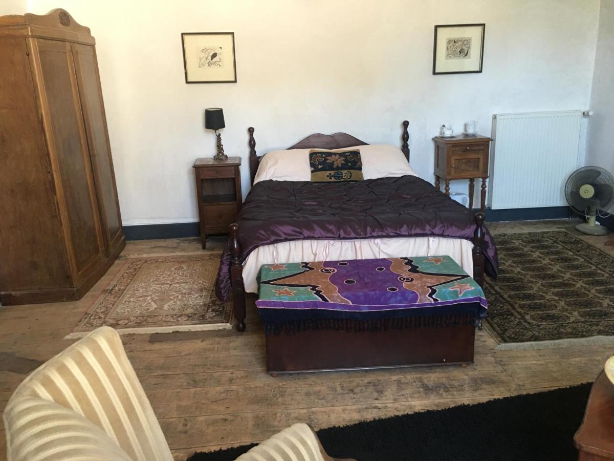 Chambre Sdb Privee Townhouse 26 Chambres D'Hotes Civray Civray  Экстерьер фото